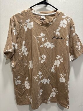 Hollister Tan Tee with White Floral Print